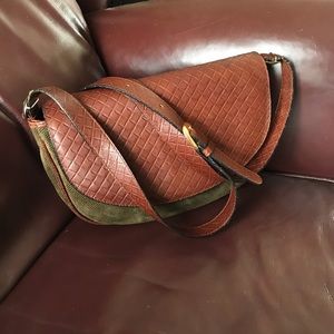 Vintage Bottega Veneta crossbody bag